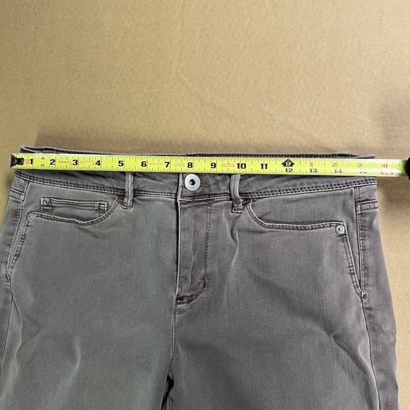 J Jill Denim Authentic Fit Slim Ankle Jeans Taupe Size 6 Distressed Hem Pants - Picture 7 of 8